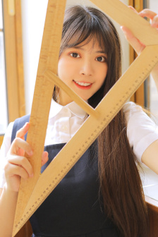 校霸做错一题学霸就插一支笔双男主